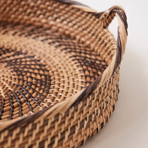 Round rattan and nito tray detail